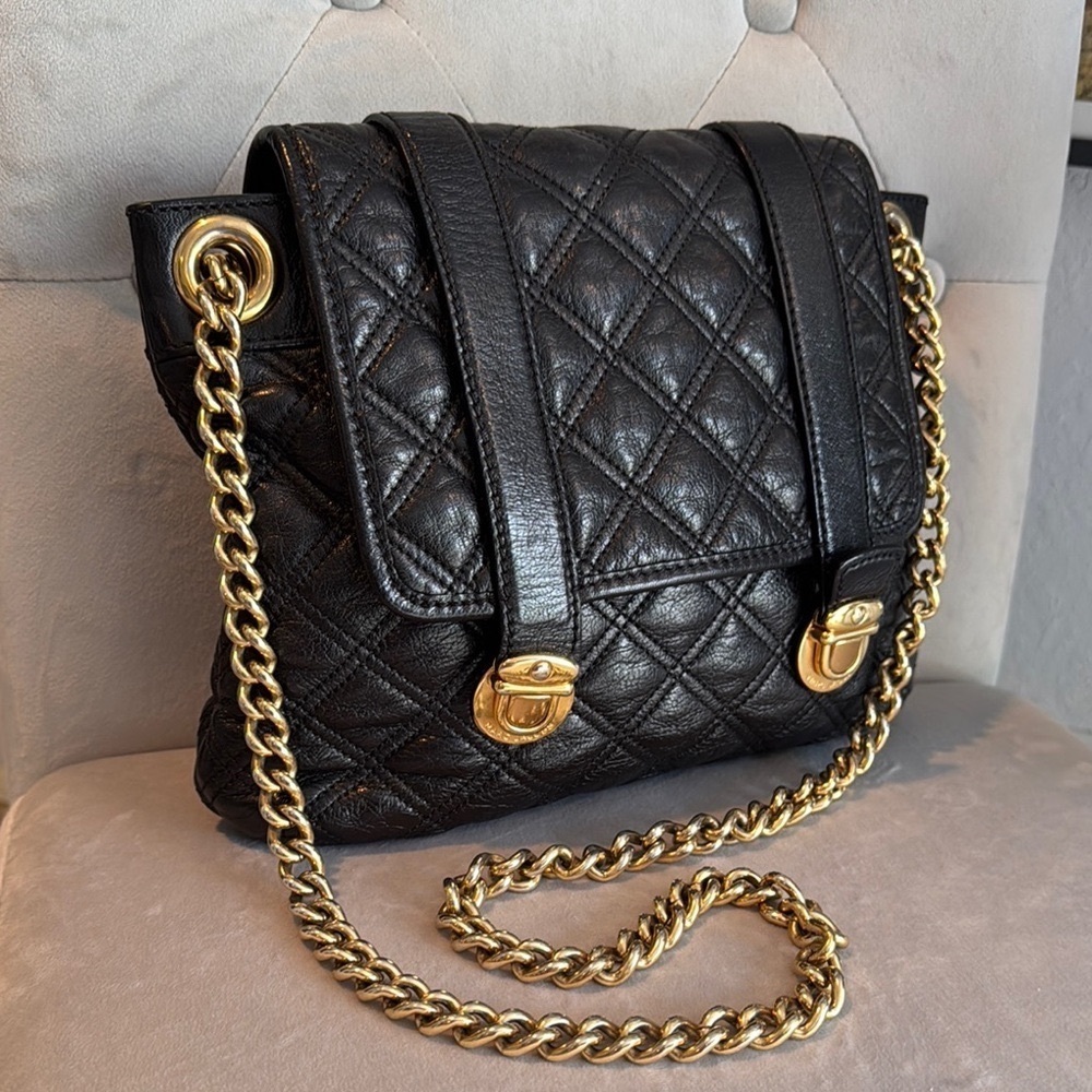 MARC JACOBS Bag Quilted Goatskin Leather Black Gold Chain Shoulder